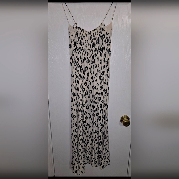Reformation Juliette Dress NWOT size 0 snow leopard - Picture 5 of 6